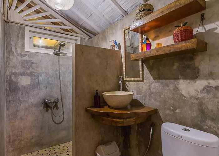 Hidden Gem Metres From And Bintang Market Villa