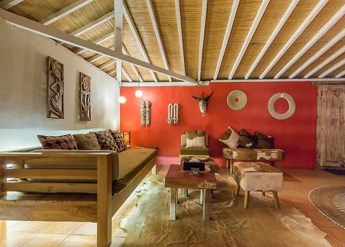 Hidden Gem Metres From And Bintang Market Villa *